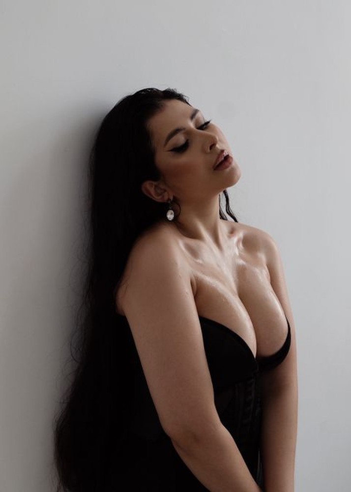 Индивидуалка Амина фото № 2 в городе Ижевск